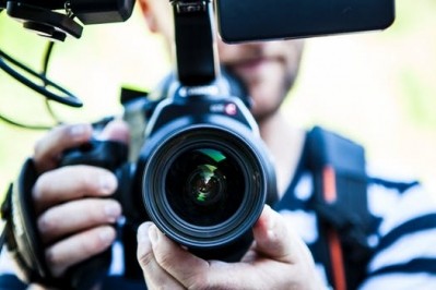 Building your social media video presence part 3: Why visual content is the best option for beauty brand tutorials 