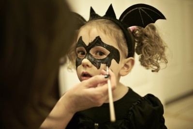 NZ consumer watchdog found 16 face paints with restricted ingredients, and reached out to the manufacturers for accountability © Getty Images